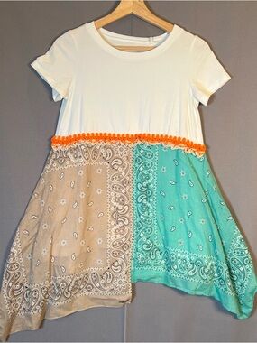 Unique Boutique White T with Beige and Aqua Bandana Handkerchief Detail & Hem